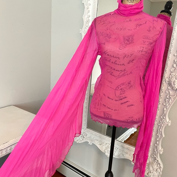 AUTHENTIC Dolce & Gabbana VINTAGE Neon Pink Pleat Dress Top - Picture 4 of 15